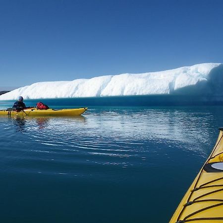 Hotel Narsaq Екстериор снимка